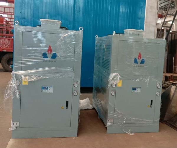 如何正确使用工业冷油机以延长使用寿命？