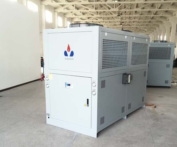 如何挑选适合自己的工业冷水机？